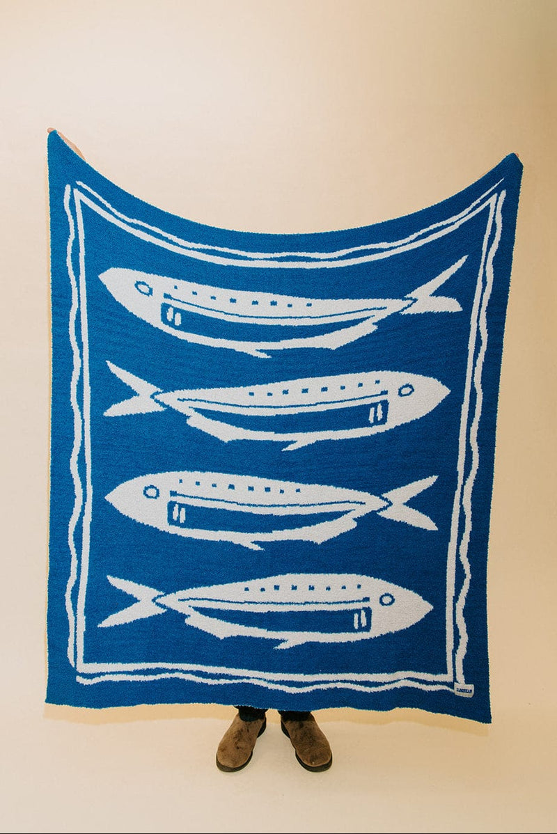 Sundream Pacific Row Plush Throw - Swell Blue