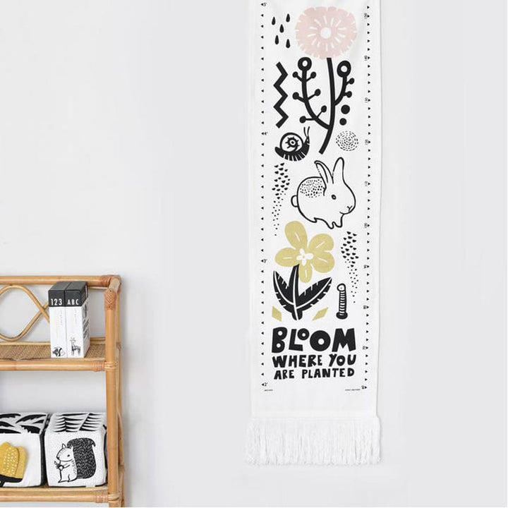 Wee Gallery, Inc. Bloom Canvas Kids Growth Chart