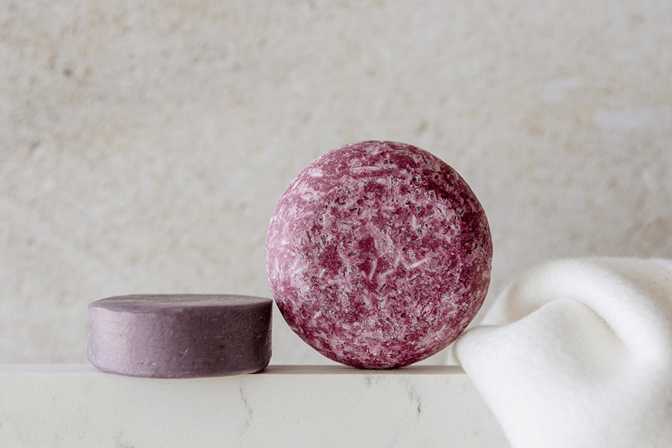 ZWS_Blog_Shampoo_Bars_For_Oily_Hair_Feature.png__PID:9eede423-d986-4f69-bf94-66fa65c7cece