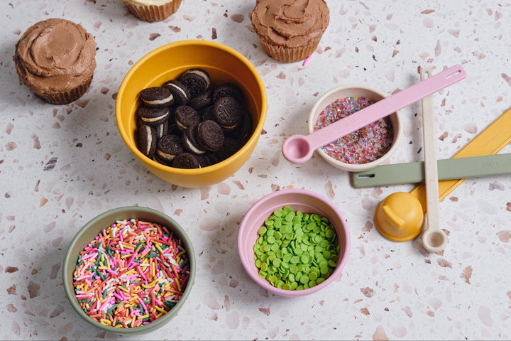 Bamboozle Home Baking Accessories - Measuring Duo and Lids Bundle