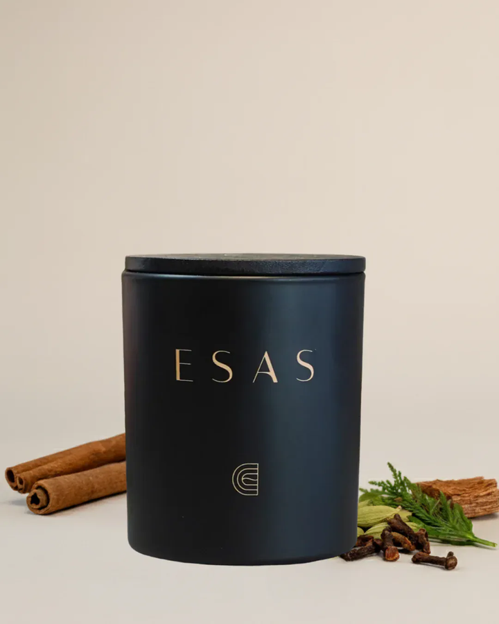 Esas Beauty Candle 8 oz Cinnamon & Cider Candle