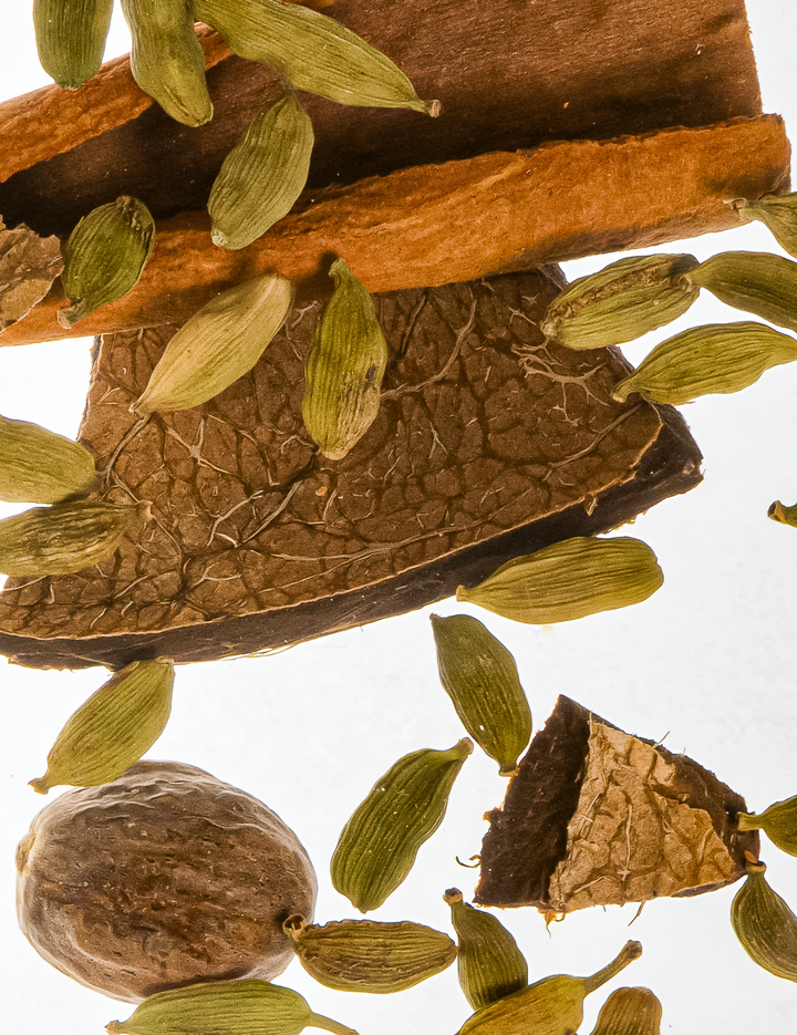 Esas Beauty Spiced Woods Fragrance