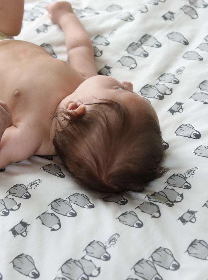 MeOMyEarth Penguin Swaddle Blanket
