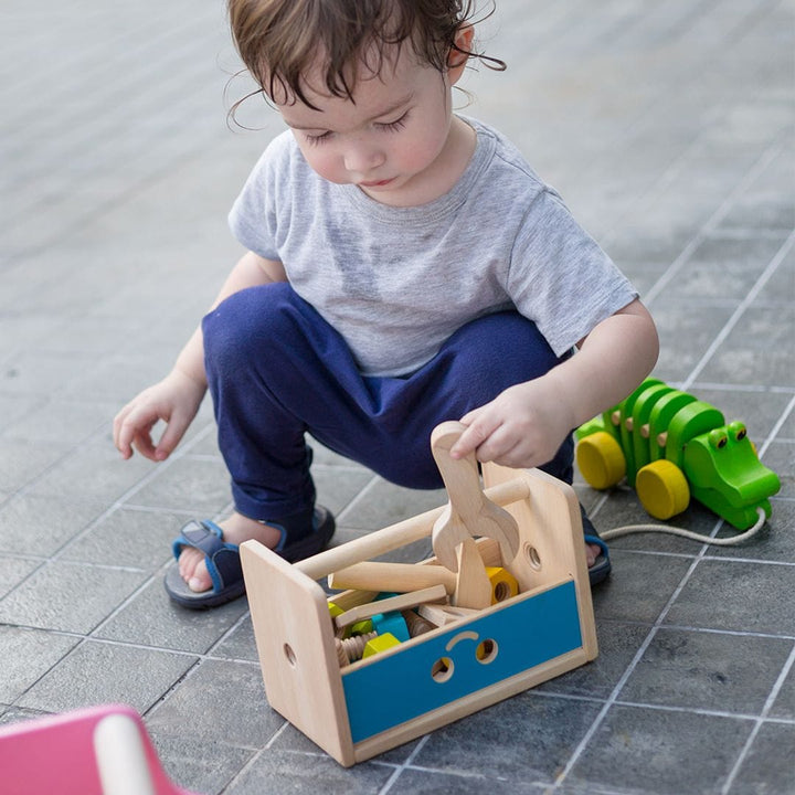 PlanToys USA Robot Toolbox