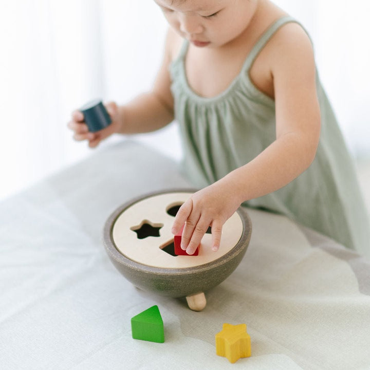 PlanToys USA Shape Sorting Bowl
