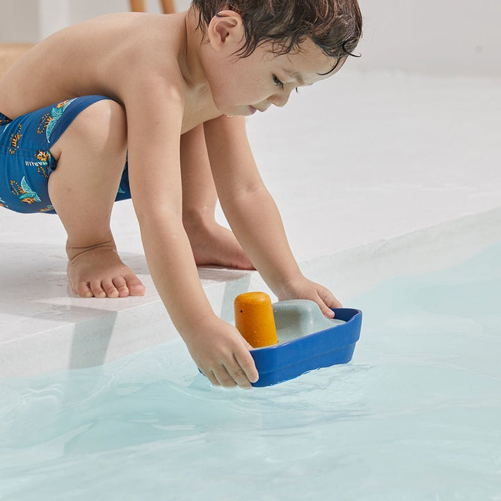 PlanToys USA Tugboat