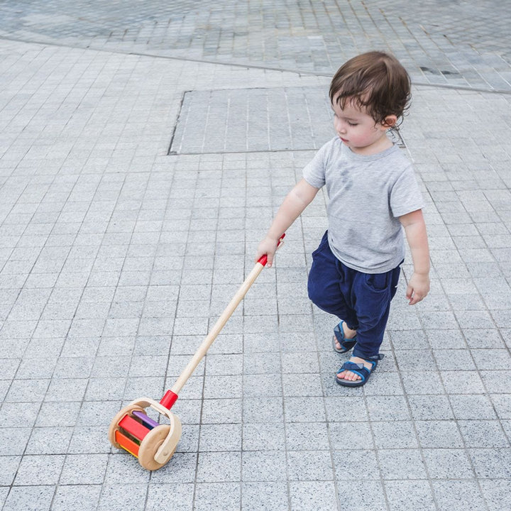 PlanToys USA Walk N Roll