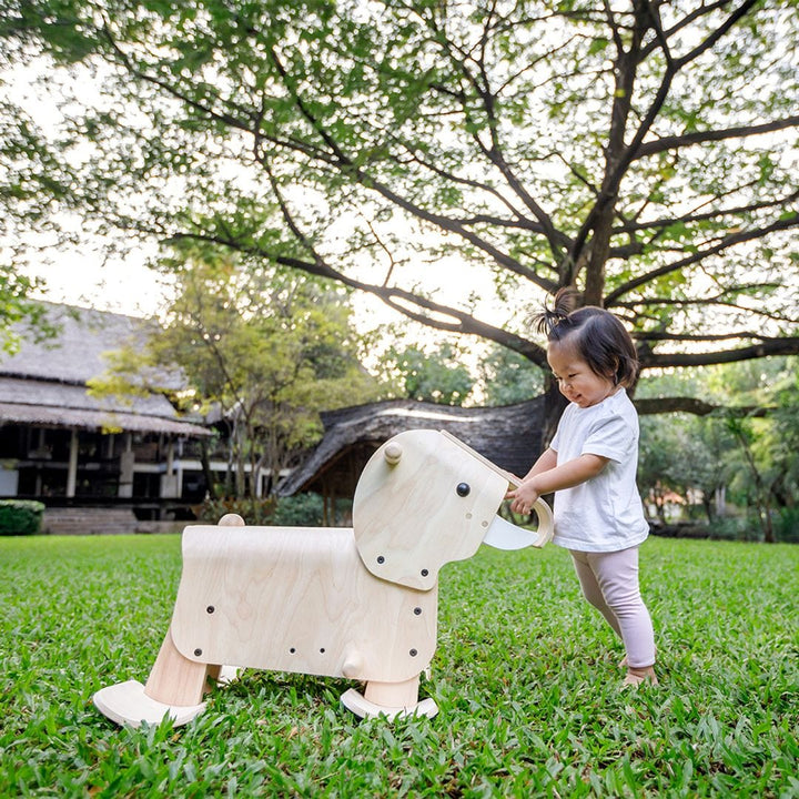 PlanToys USA Walking Elephant