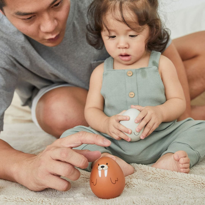 PlanToys USA Walrus Wobbler