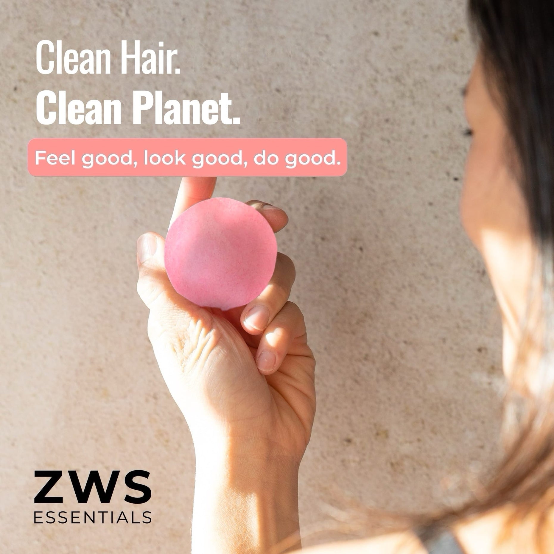 Sunkissed conditioner bar in hand: clean hair, clean planet. Plastic-free hair care by ZWS Essentials