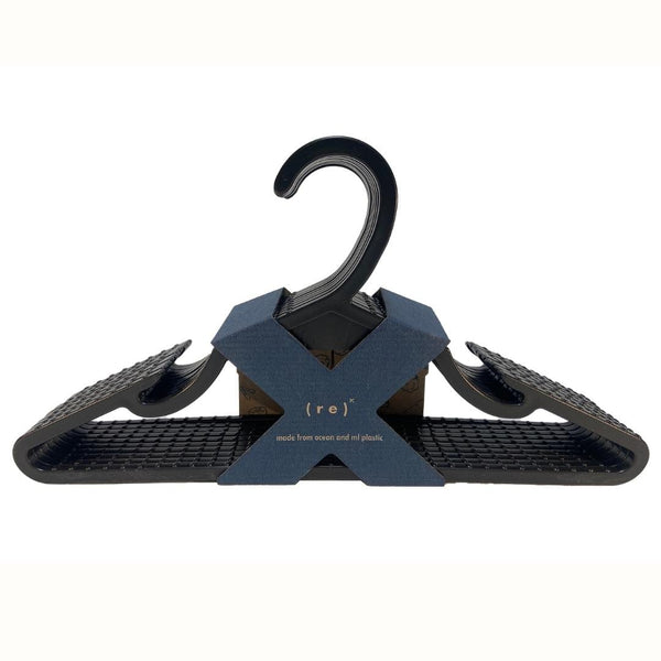 ( r e ) ˣ ( r e ) ˣ Adult Hanger - Black
