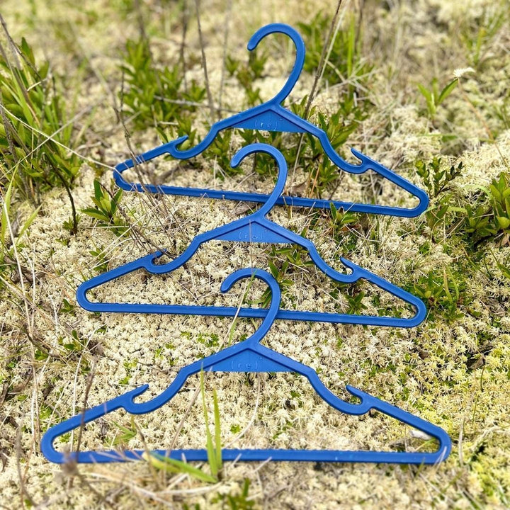 ( r e ) ˣ ( r e ) ˣ Adult Hanger - Navy