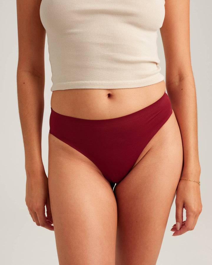 Saalt Light / XS / Crimson Rose Leakproof Seamless Thong