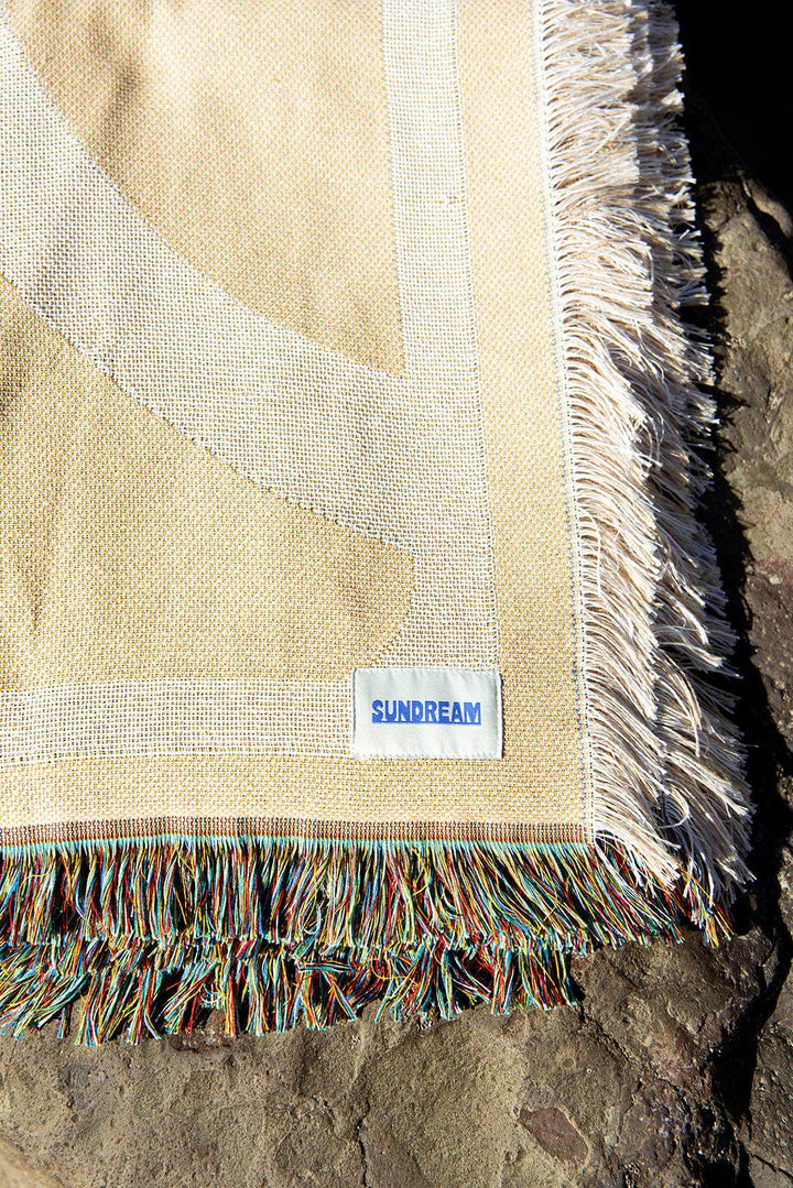 Sundream Horizon Heritage Woven Throw - Sand