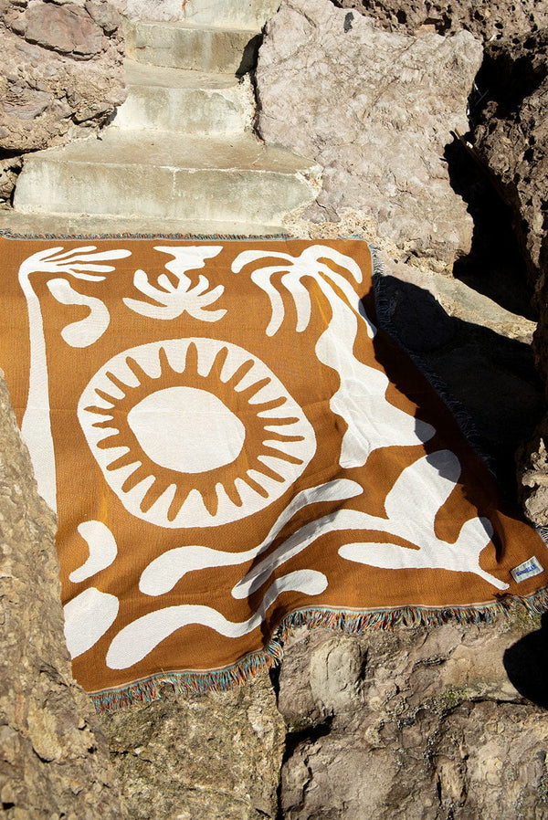 Sundream Paradise Heritage Woven Throw - Rust