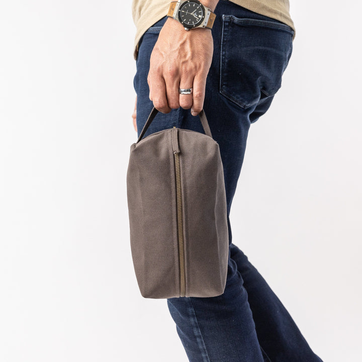 Terra Thread® Organic Cotton Canvas Toiletry Bag