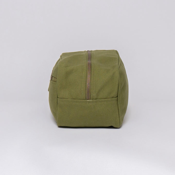 Terra Thread® Organic Cotton Canvas Toiletry Bag