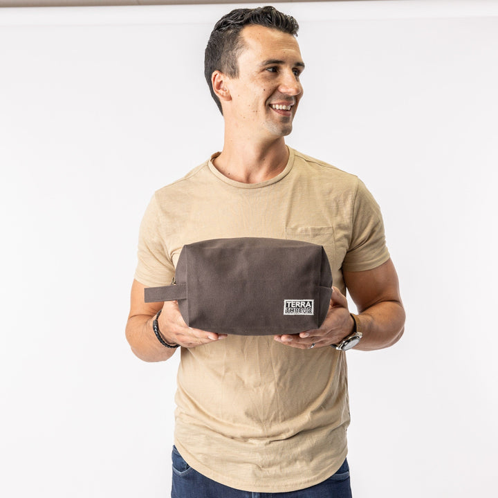 Terra Thread® Organic Cotton Canvas Toiletry Bag