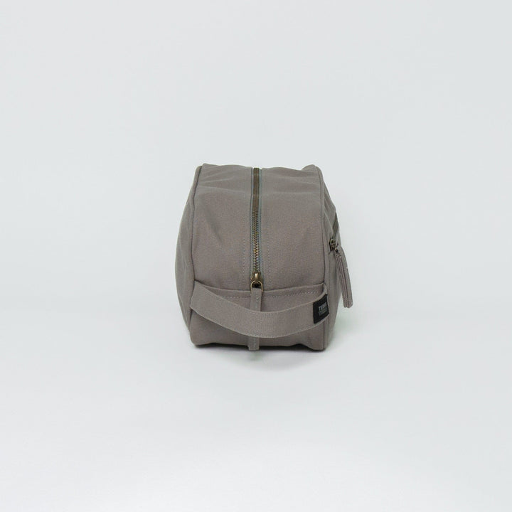 Terra Thread® Organic Cotton Canvas Toiletry Bag