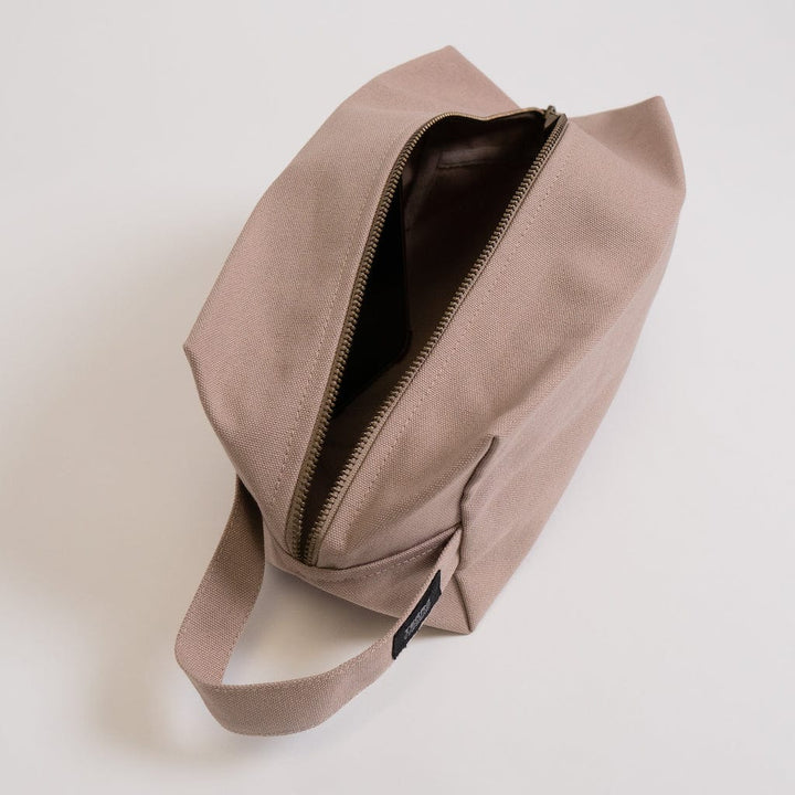 Terra Thread® Organic Cotton Canvas Toiletry Bag