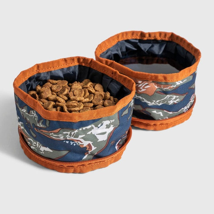 United by Blue (R)evolution™ Collapsible Double Dog Bowl