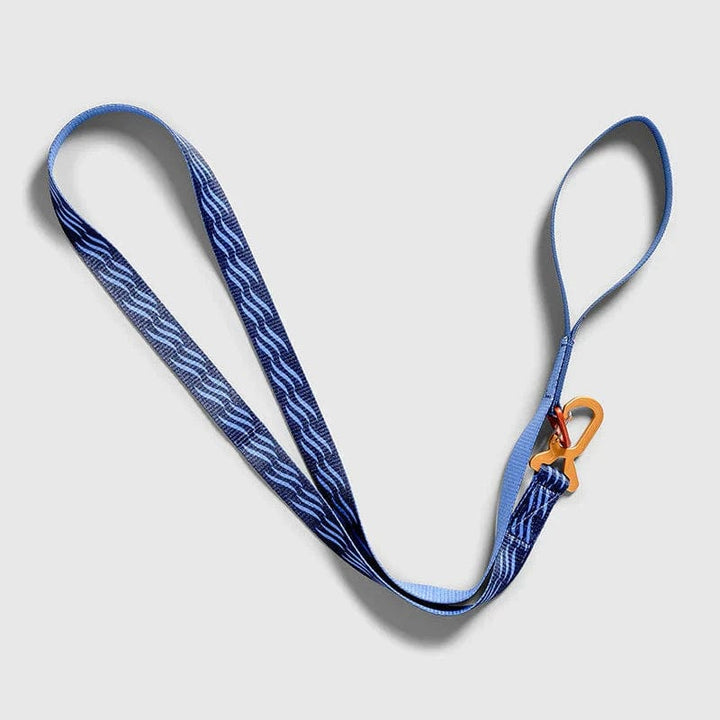 United by Blue Wave Swoop / S (R)evolution™ Recycled Woven Dog Leash