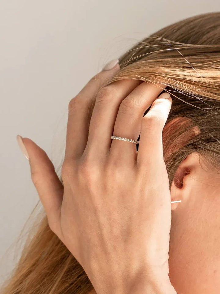 wellthy® Beaded Band Ring