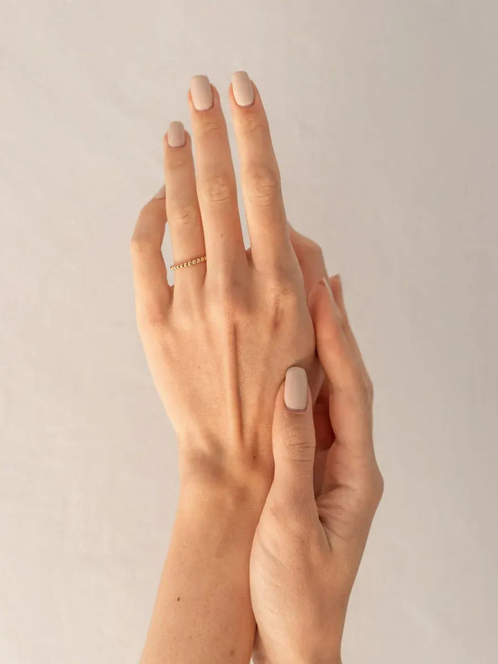 wellthy® Beaded Band Ring