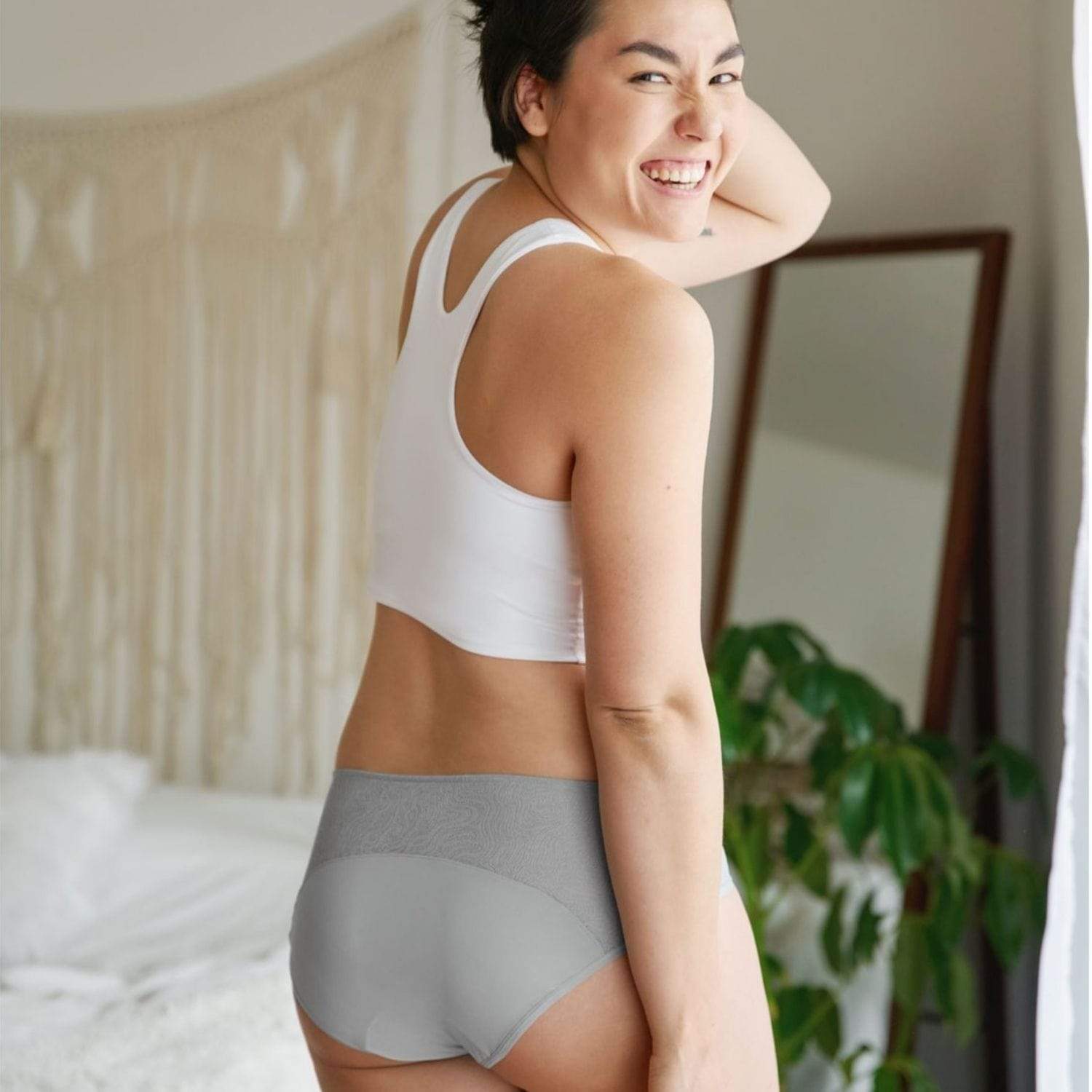Saalt Reusable Period Underwear - Comfortable, Thin, and Keeps You Dry from  All Leaks (Cotton Bikini, Medium, Volcanic Black) 