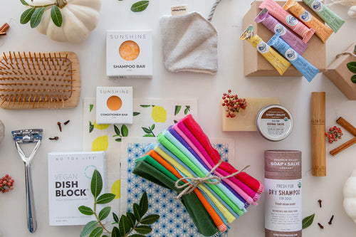 With the holidays around the corner, make more sustainable choices when gifting this year. With products for zero waste experts or novices you can find practically all of your gifting needs here.