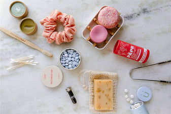 Create a zero waste bathroom with these 14 game-changing zero waste products! From facial rounds to razors, toilet paper to skincare, we have it all. 